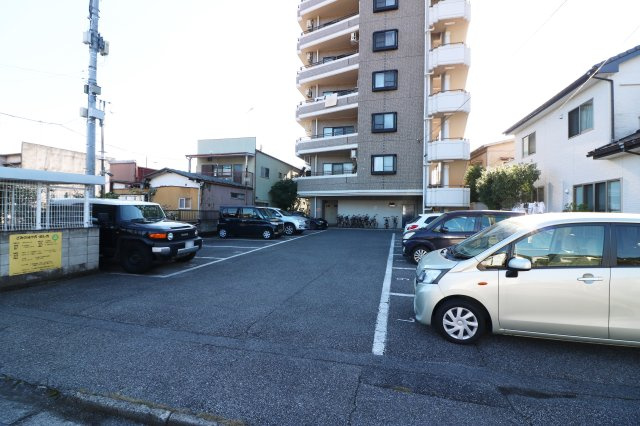 【駐車場】の画像