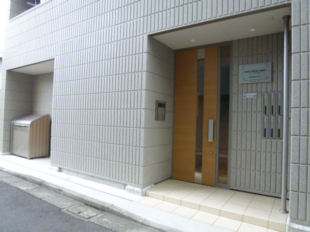 グランシャリオ目白のエントランス|★オートロック付きエントランス★