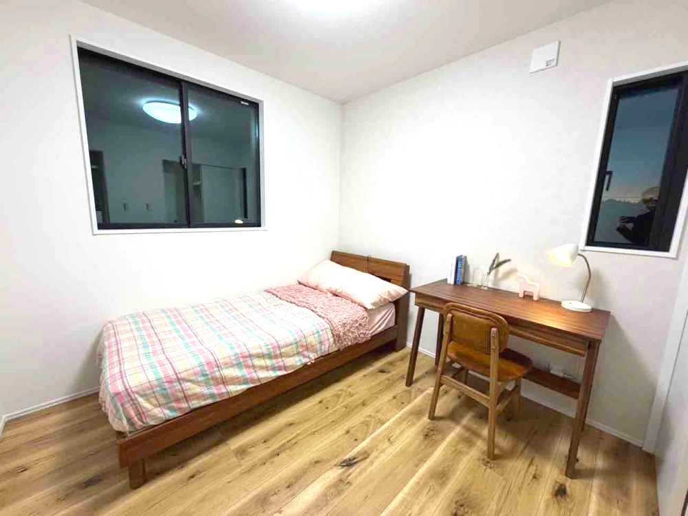 かすみケ丘東の浴室|広々と明るいお風呂で贅沢なリラックスタイムを実現。浴室乾燥付きで雨の日も安心です。