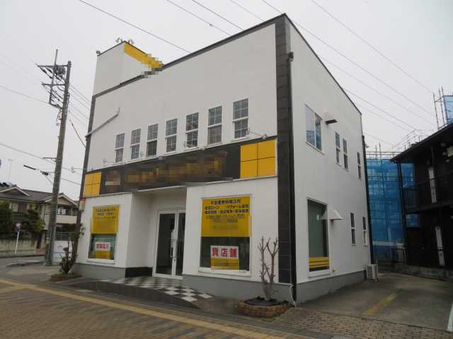 八潮市大字南川崎の店舗事務所の外観