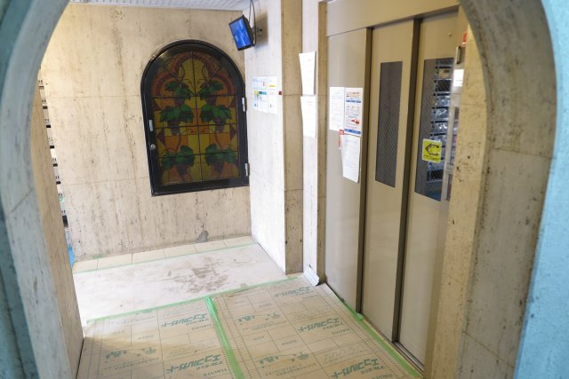 レガーレ大正のロビー