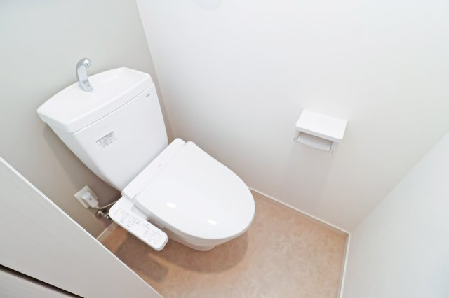 アルファシオ　ミラーニ　13階のトイレ|別号室のものです。現状優先になります。