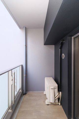 アルファシオ　ミラーニ　13階のバルコニー|別号室のものです。現状優先になります。