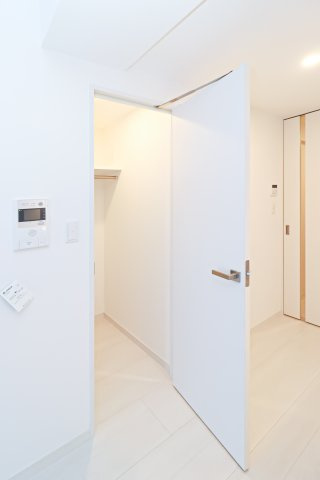 アルファシオ　ミラーニ　13階の収納|別号室のものです。現状優先になります。