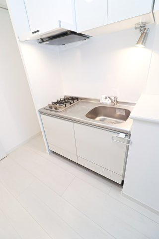 アルファシオ　ミラーニ　13階のキッチン|別号室のものです。現状優先になります。
