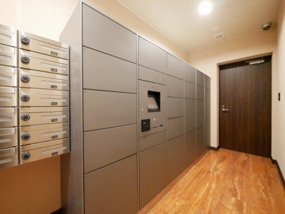 【その他共用部分】 | プレジオ城北 | 宅配ボックスです