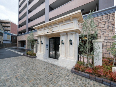 【エントランス】 | プレジオ城北 | エントランスです