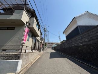 【前面道路含む現地写真】 | 高槻市塚原3丁目　中古戸建