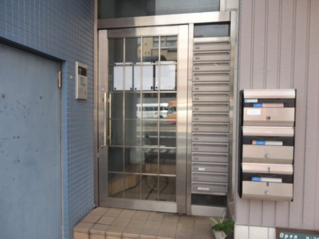 N-CUBE　TARUYAMACHIのエントランス