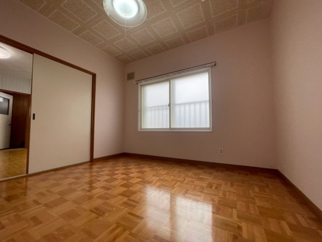 メゾンみどりの洋室