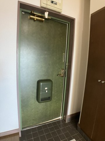 アズール・Kの玄関