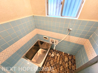 【浴室】 | 尼崎市水堂町４丁目中古戸建 | 浴室です♪ステンレスの浴槽です！！