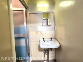 【独立洗面台】 | 尼崎市水堂町４丁目中古戸建 | シンプルな洗面台です♪