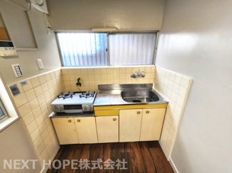 【キッチン】 | 尼崎市水堂町４丁目中古戸建 | シンプルキッチンです♪窓も有り、明るく快適です！！