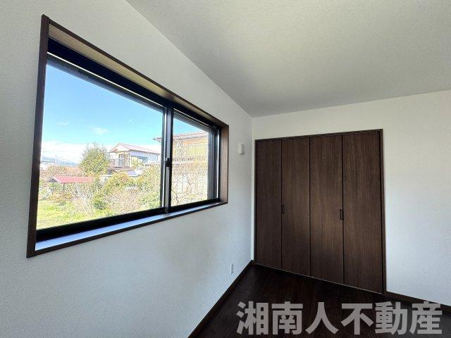 寒川町小谷１丁目新築戸建の洋室|きれいな洋室です