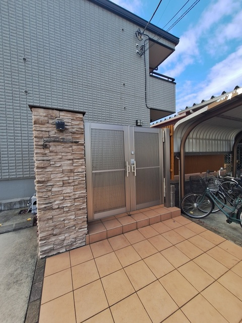 プレジオ東川口のエントランス|★お洒落な門扉★