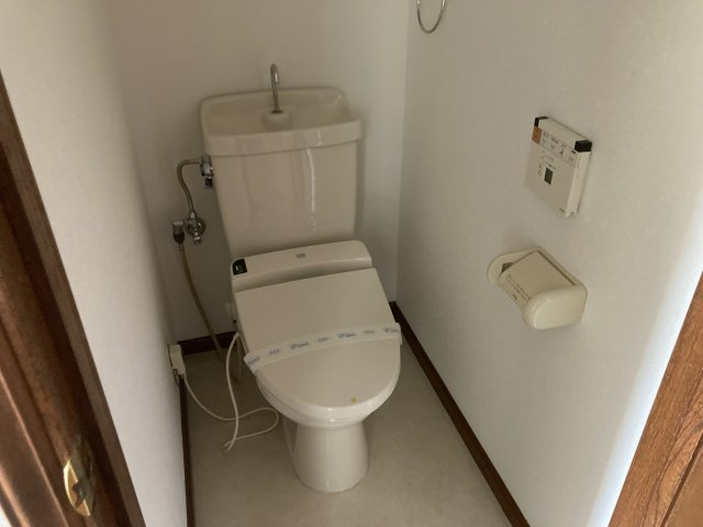 ハイツ新山のトイレ