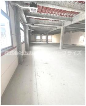 コマツビルの内装|内装です