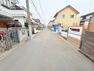 【前面道路含む現地写真】