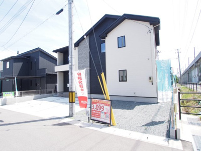 【外観】 | Erde　伊達市上志和田１期　１号棟