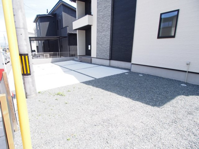 【駐車場】 | Erde　伊達市上志和田１期　１号棟