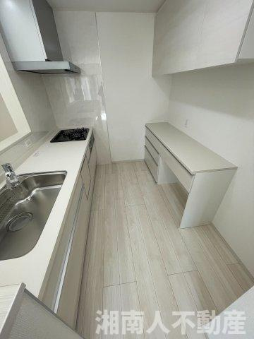 茅ヶ崎市今宿 戸建のキッチン|コンパクトなキッチンで掃除もラクラク