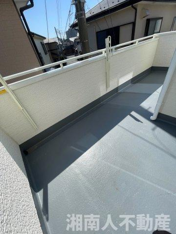 茅ヶ崎市今宿 戸建のバルコニー|落ち着いた時間を過ごせるバルコニーです