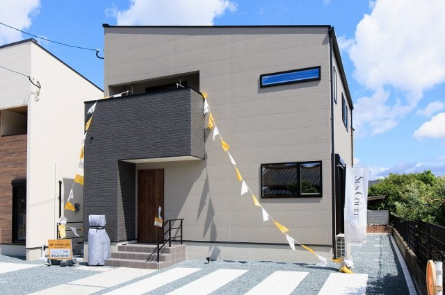 サンコート　筑後市西牟田の外観