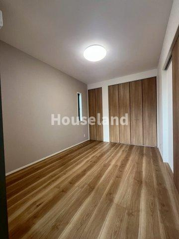 ブルームの洋室