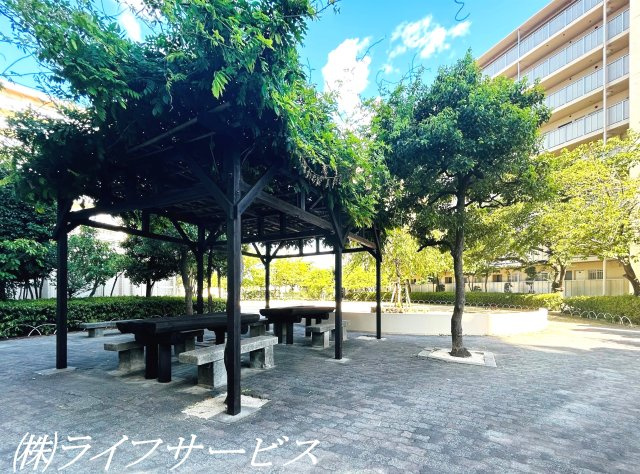 【その他共用部分】 | ファミール北大阪リバーサイド | 敷地内広場