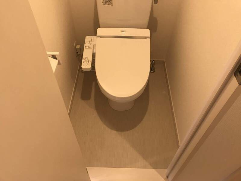 リブリ・ラヴィアンローズ・国立 のトイレ