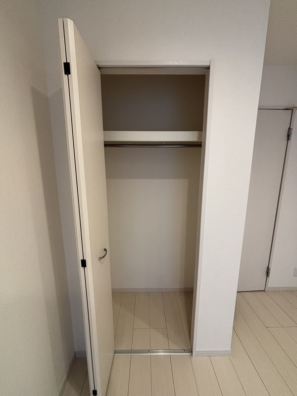 リブリ・ラヴィアンローズ・国立 の収納