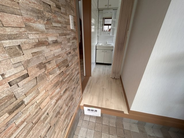 大和高田市甘田町の一戸建ての玄関