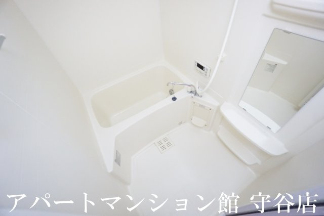 ベルファミーユ2の浴室|反転です