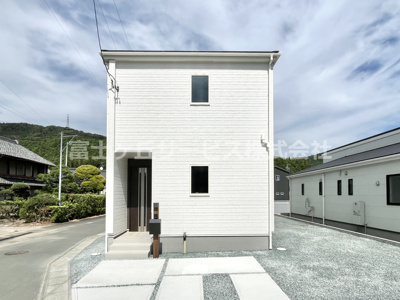 【外観】 | 浜松市天竜区船明 5期 新築一戸建て 1号棟 | 外観もきれいです