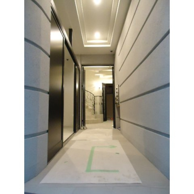 【エントランス】 | ジャルーン中野