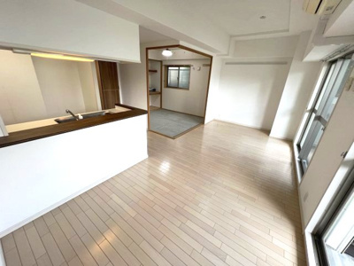 【居間・リビング】 | プランドール西岡本