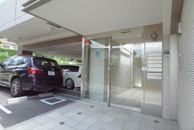 【エントランス】 | プランドール西岡本