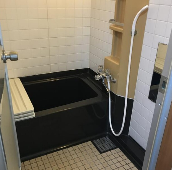 江東区木場５丁目のビルの浴室