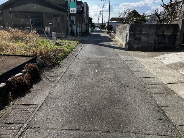 各務原市川島渡町の前面道路含む現地写真