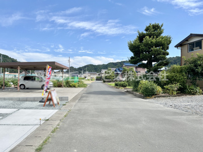 【前面道路含む現地写真】 | 浜松市天竜区船明 5期 新築一戸建て 2号棟 | 前面道路含む現地写真です