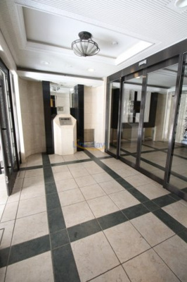 【エントランス】 | プレサンス本町プライム