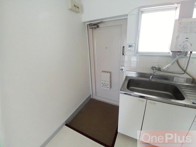 パレス上原の玄関