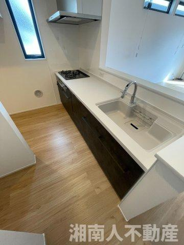 茅ヶ崎市今宿　新築戸建てのキッチン|キッチンでお料理をお楽しみください