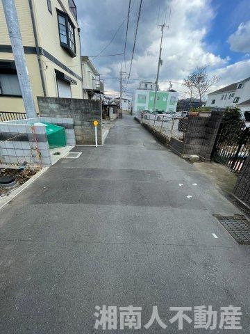 茅ヶ崎市今宿　新築戸建ての前面道路含む現地写真|前面道路含む現地写真です