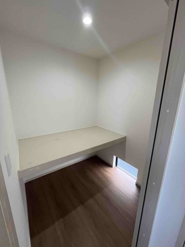 北葛飾郡松伏町　　松伏　　中古戸建の設備|サービスルーム