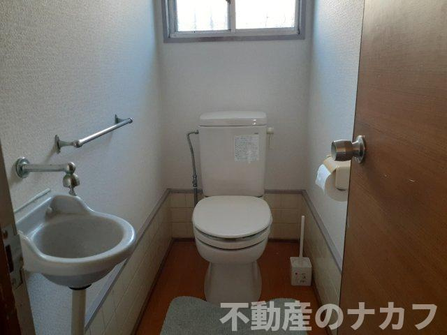 宇土市走潟町の中古一戸建のトイレ