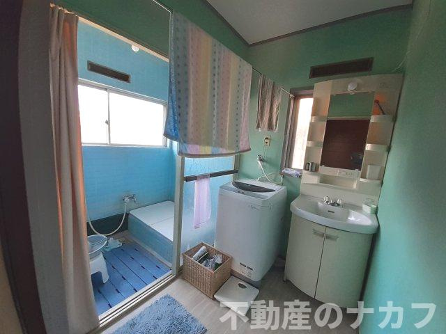 宇土市走潟町の中古一戸建の脱衣所