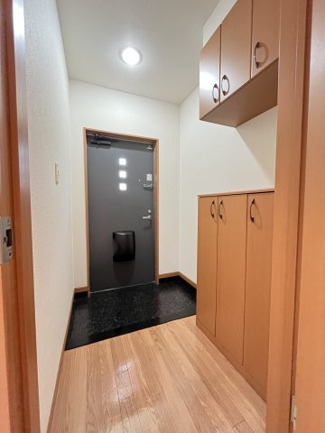 ボンヌールパンションⅠの玄関