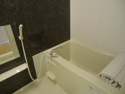 【浴室】 | アンプティシャン | 浴室